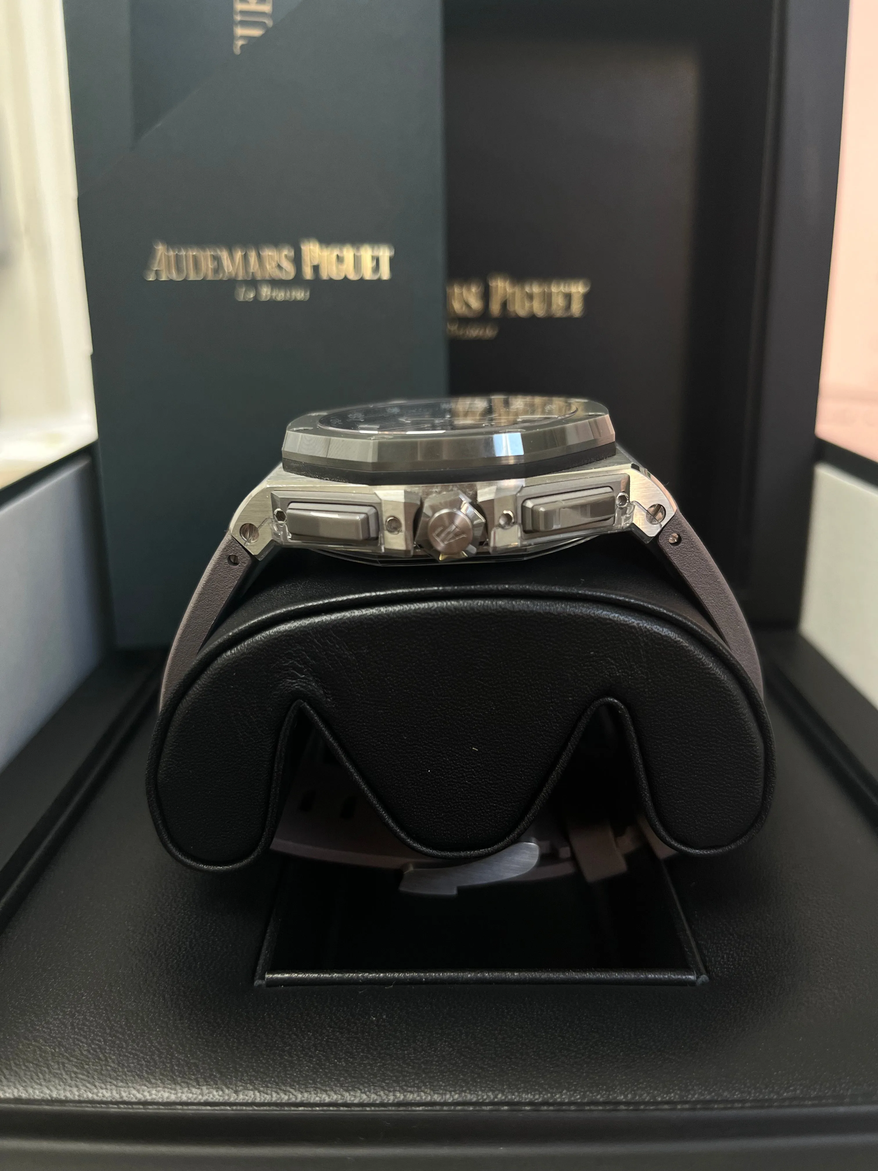 Audemars Piguet Royal Oak Offshore Chronograph 26400IO.OO.A004CA.02