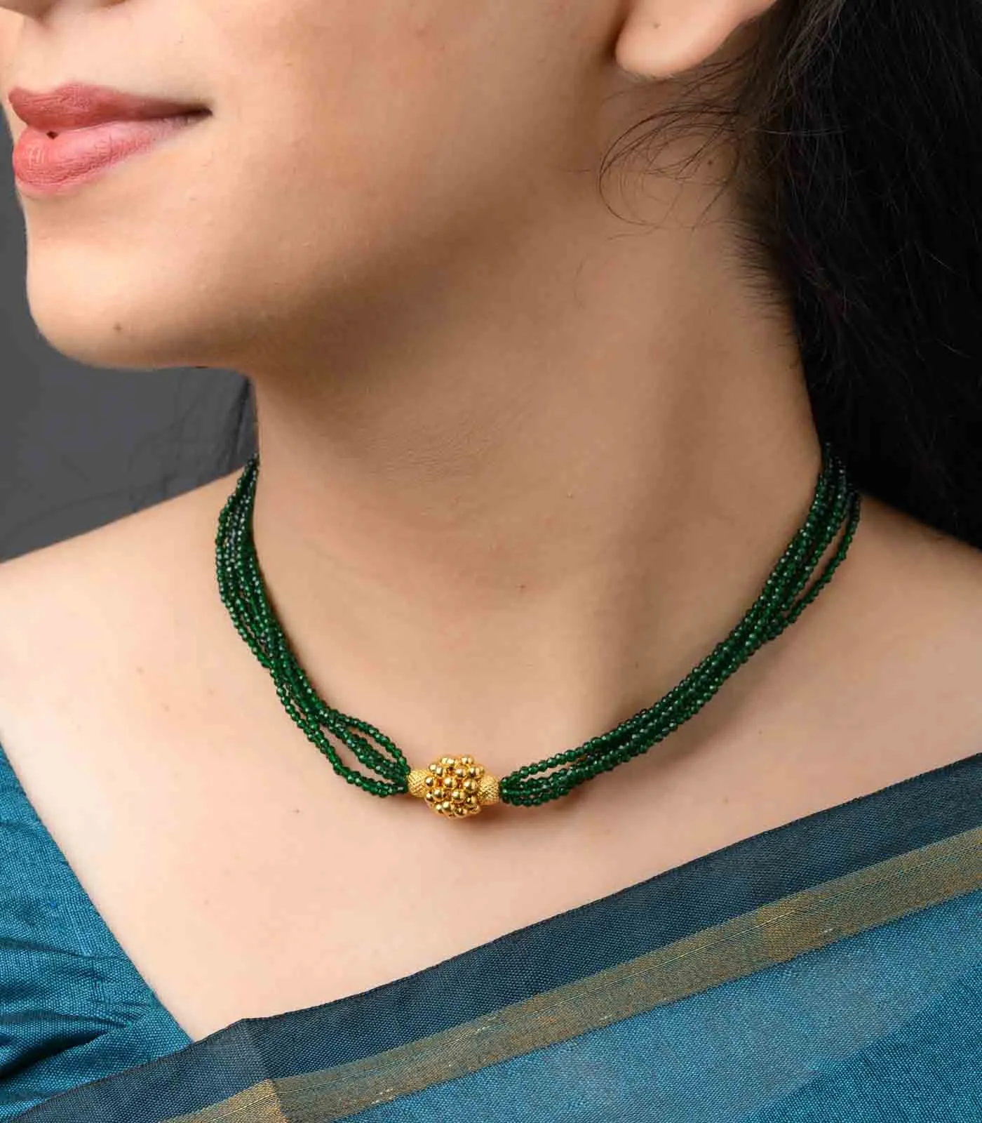 Green Beads Radiant Gold Pendant Necklace