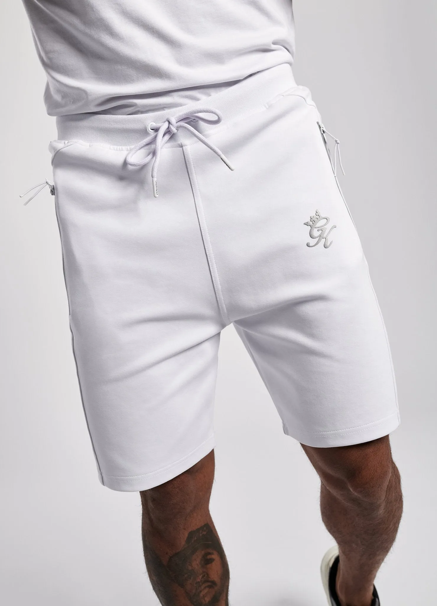 Gym King Miles Short - White/Reflective