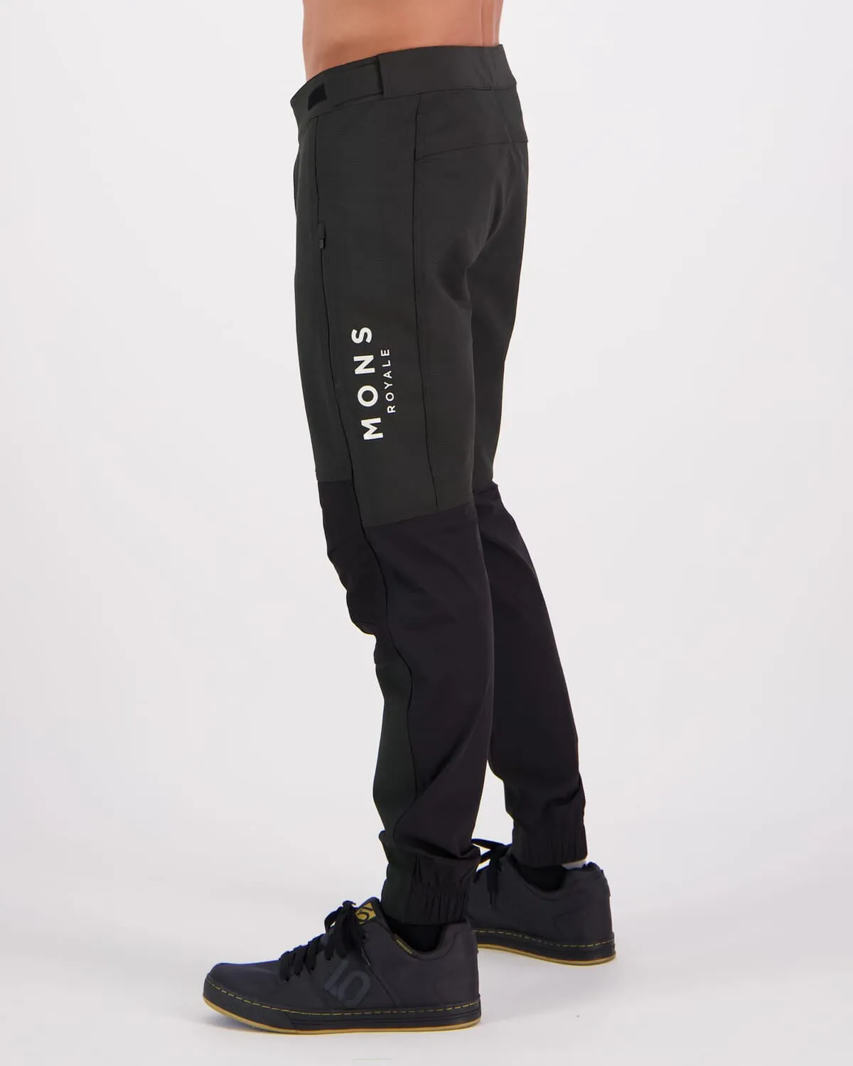 Momentum Bike Pants - Black