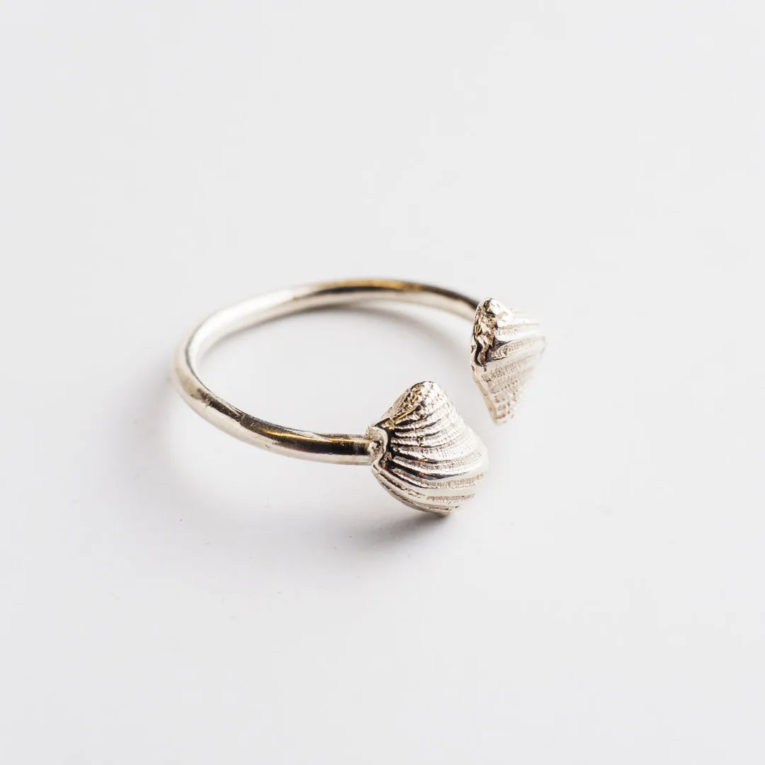 Twin wild oysters - adjustable ring - silver 925